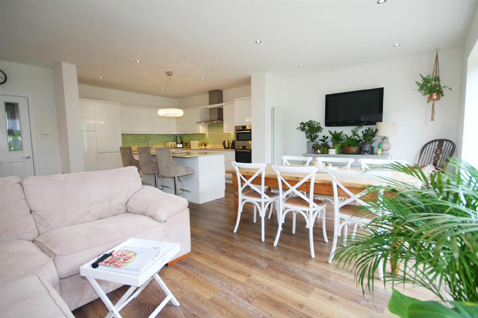 5 Bedroom House Gorsehill Road, Poole